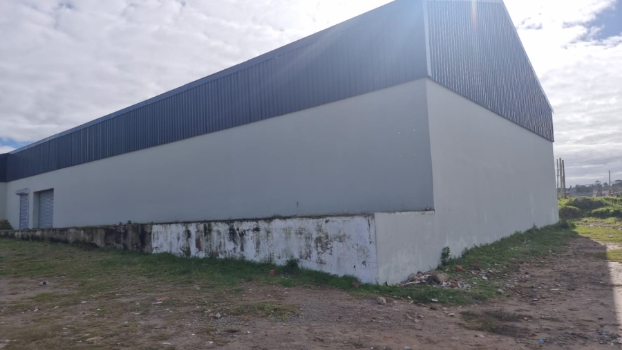Commercial Property for Sale in Nkwenkwezi Eastern Cape